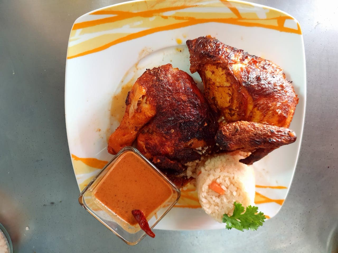 1/2 Pollo Rostizado con Guarniciones 😍