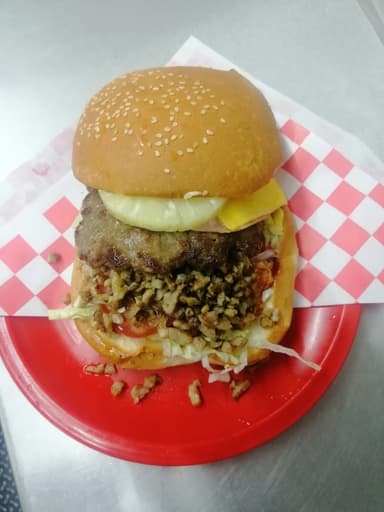Hamburguesa con Asada