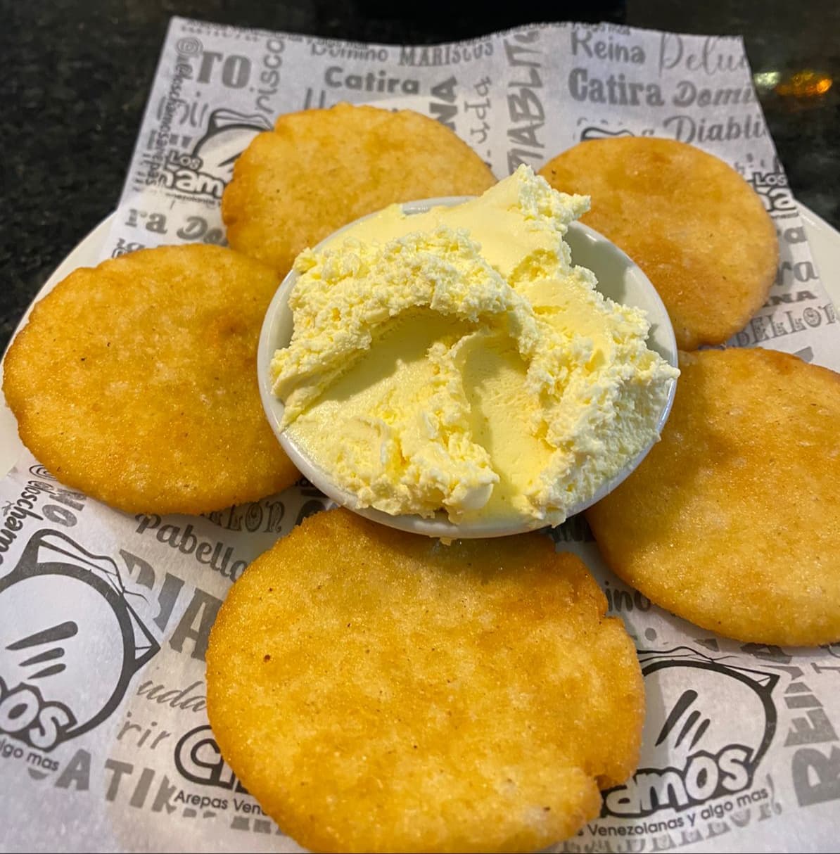 Arepitas Fritas con Nata