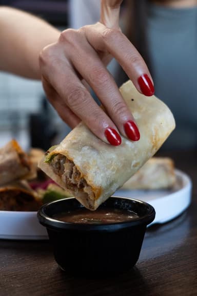 Burritos de Machaca de Mantarraya/Res