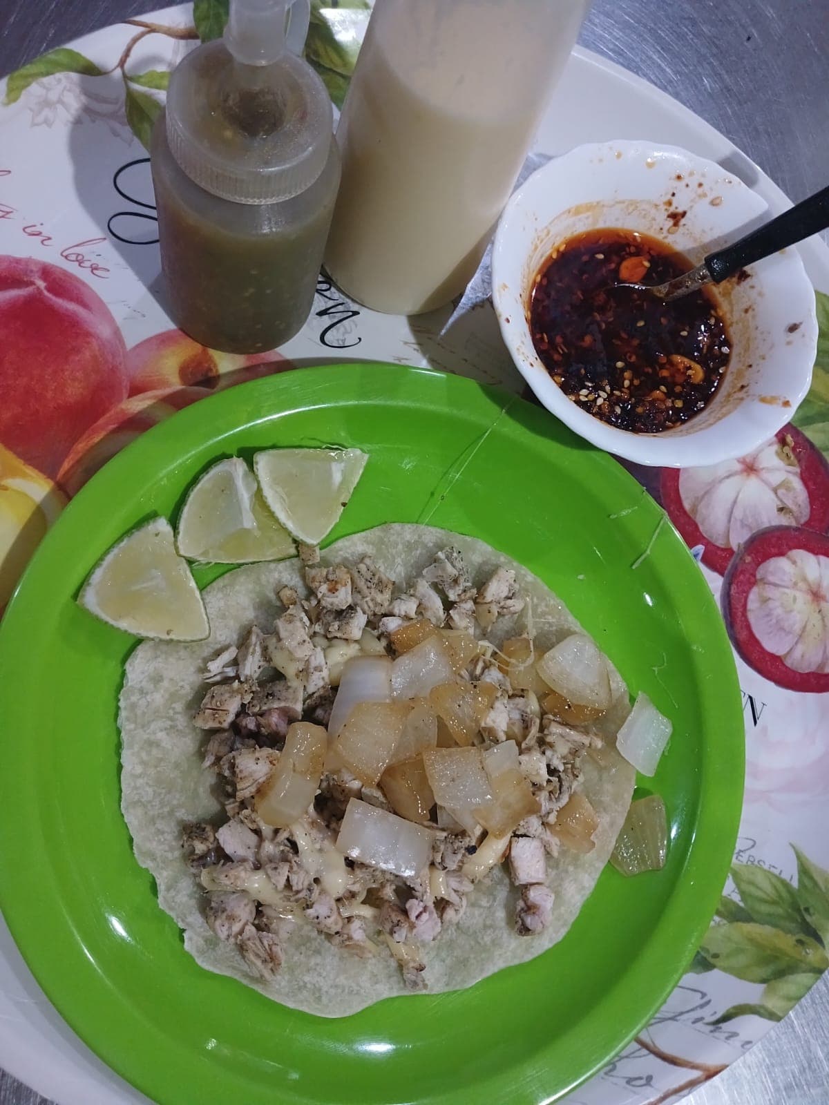 Taco de Harina con Queso