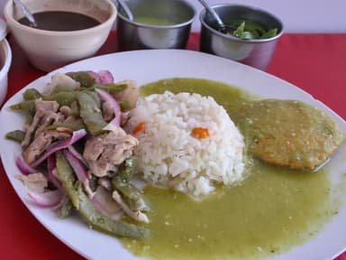 Bistec con Nopales