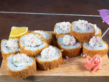 Combo Furai maki + brocheta de queso