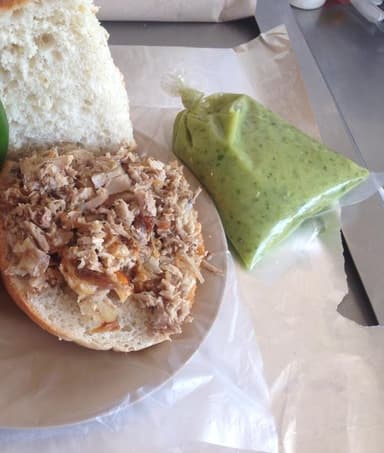 Combo Tortas Lechon