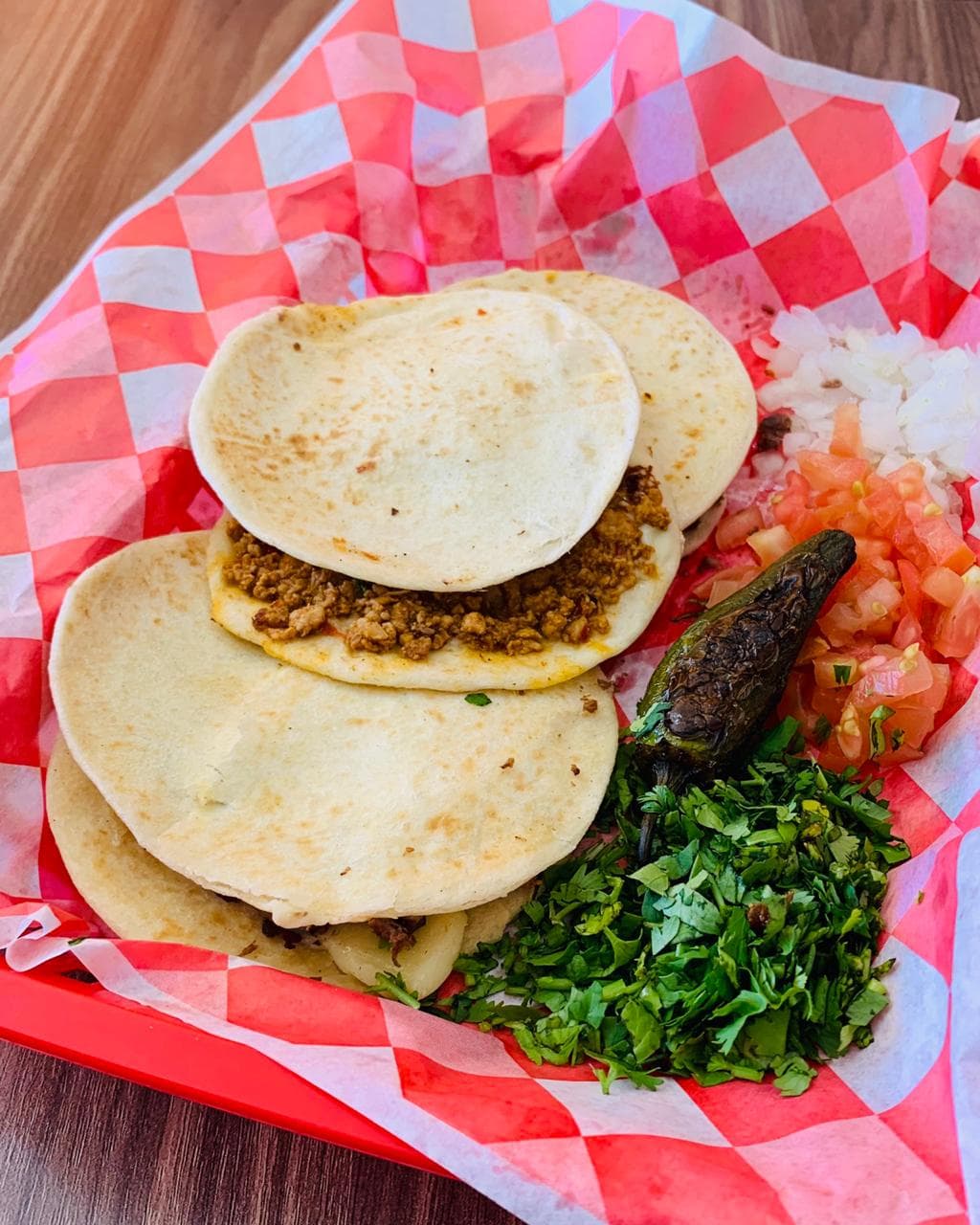 3 QUESICARNES DE ADOBADA DE HARINA