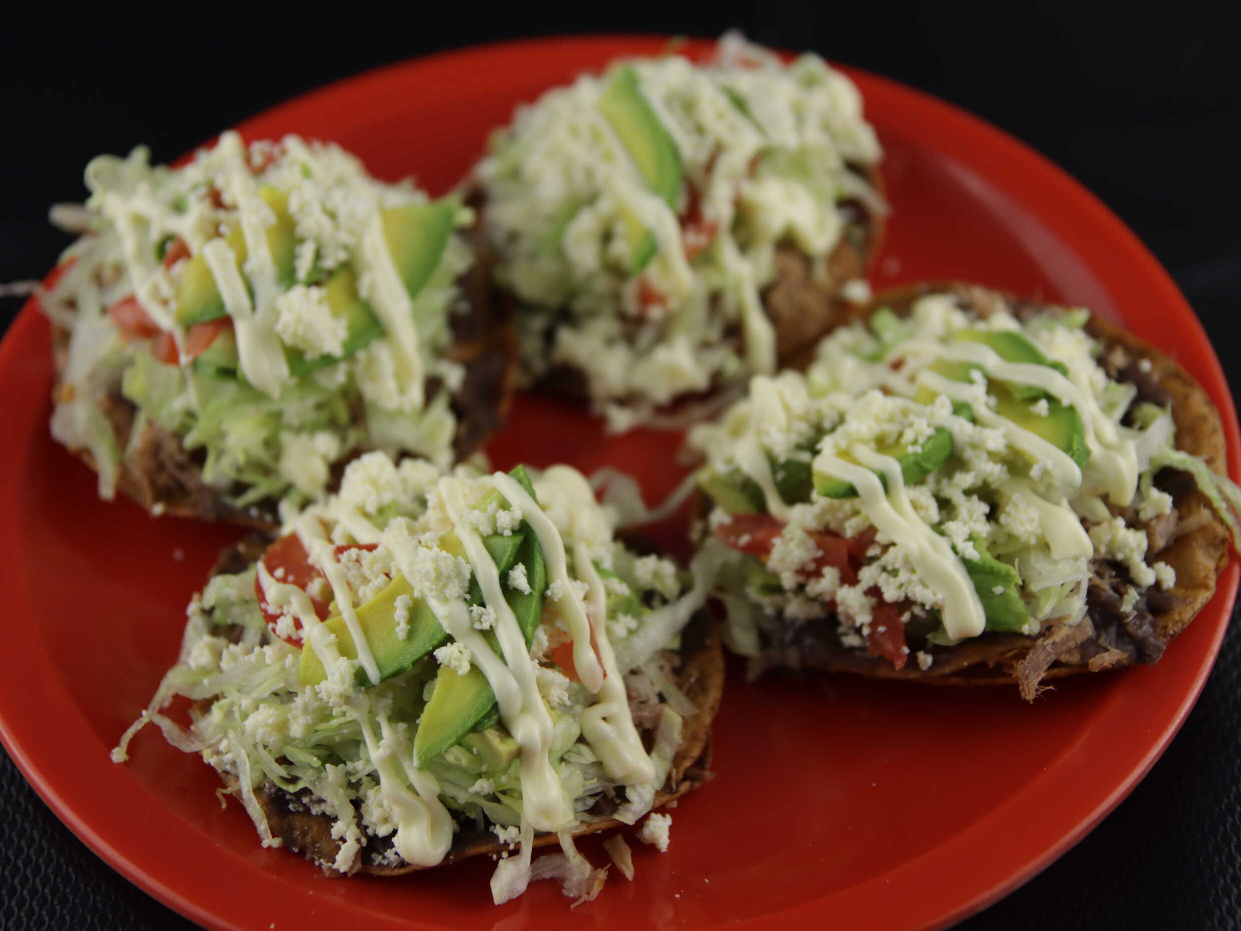 4 TOSTADAS C/CARNE