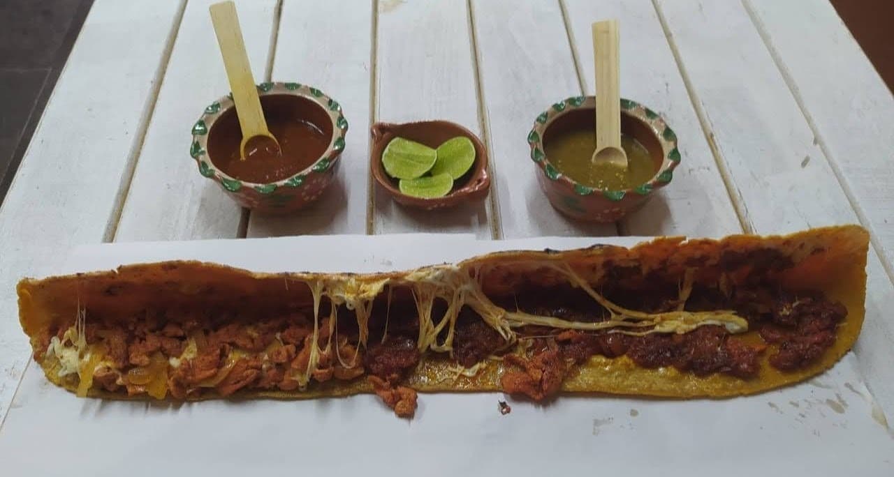5 Tacos Surtidos + Refresco