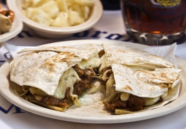 Gringa de Bistec