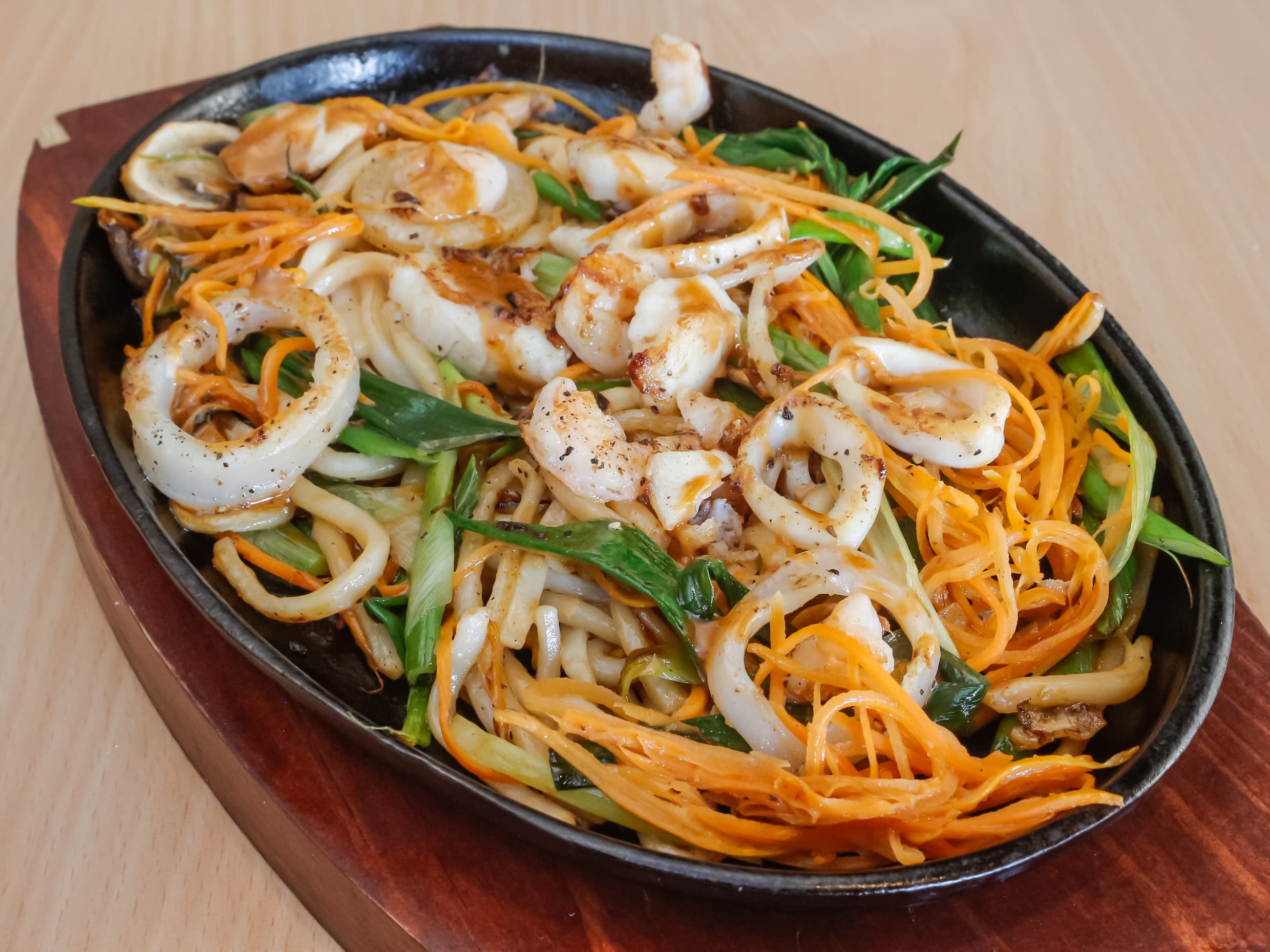 UDON DE MARISCOS