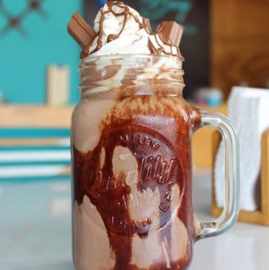 MILKSHAKE KITKAT