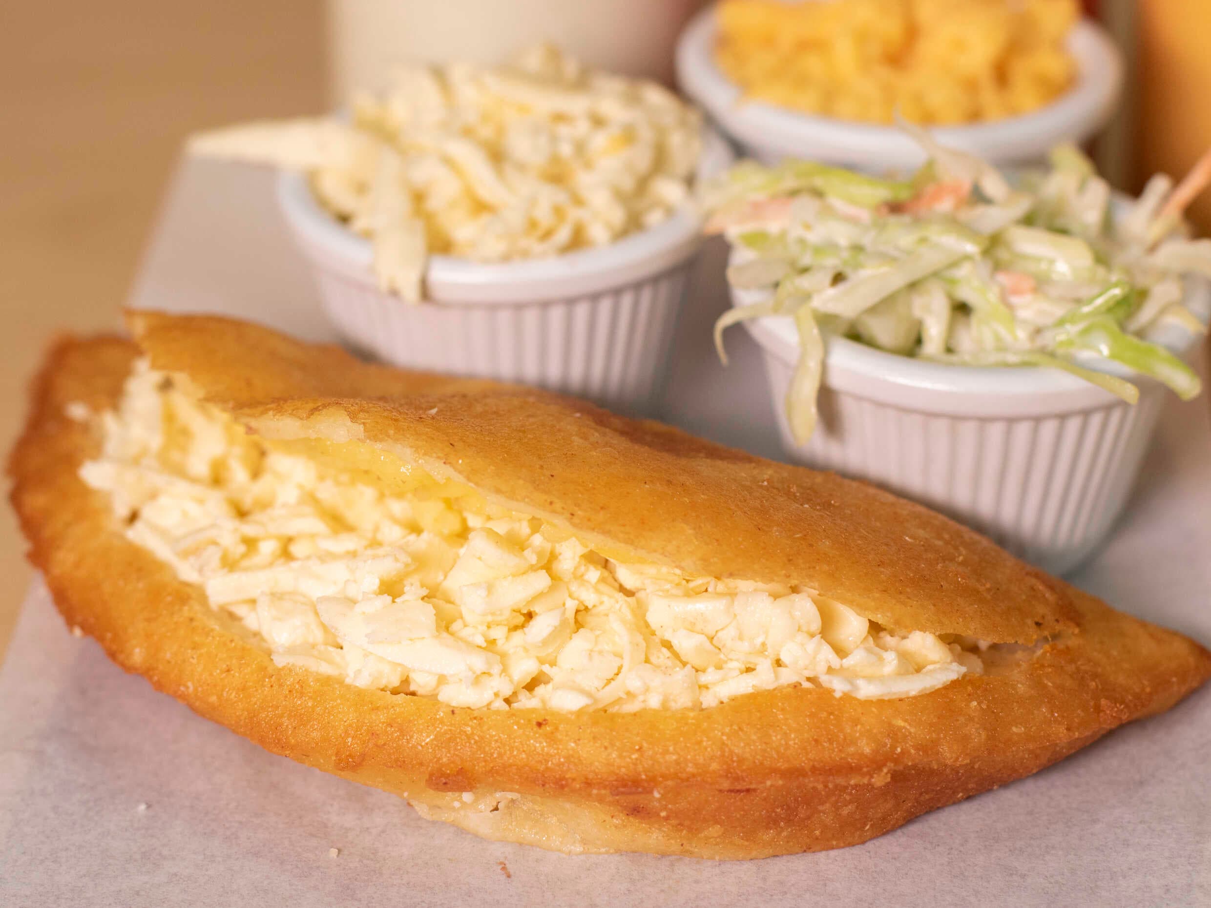 Empanada de Queso Arreglada