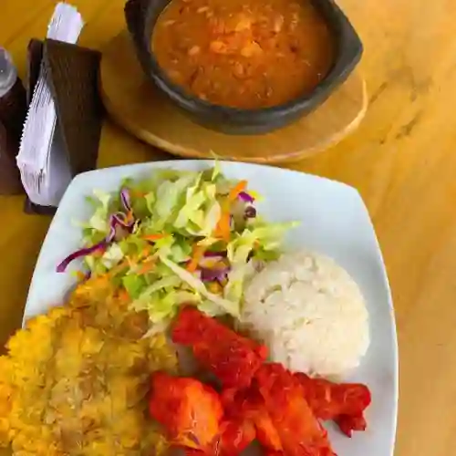 Frijolada con Costilla