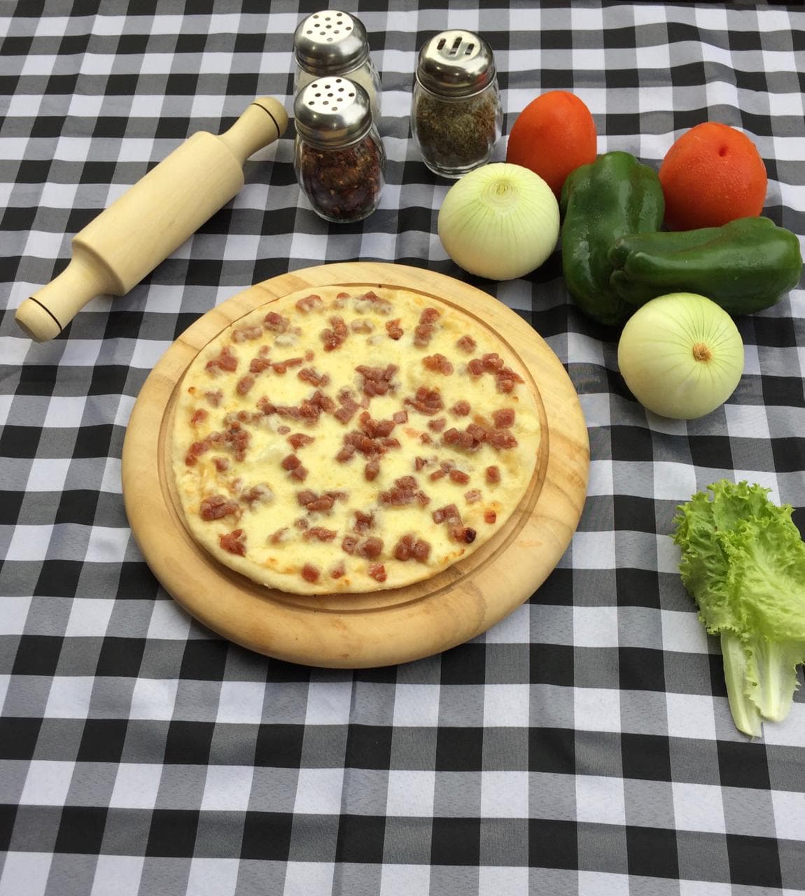 Pizza Small con Bocadillo