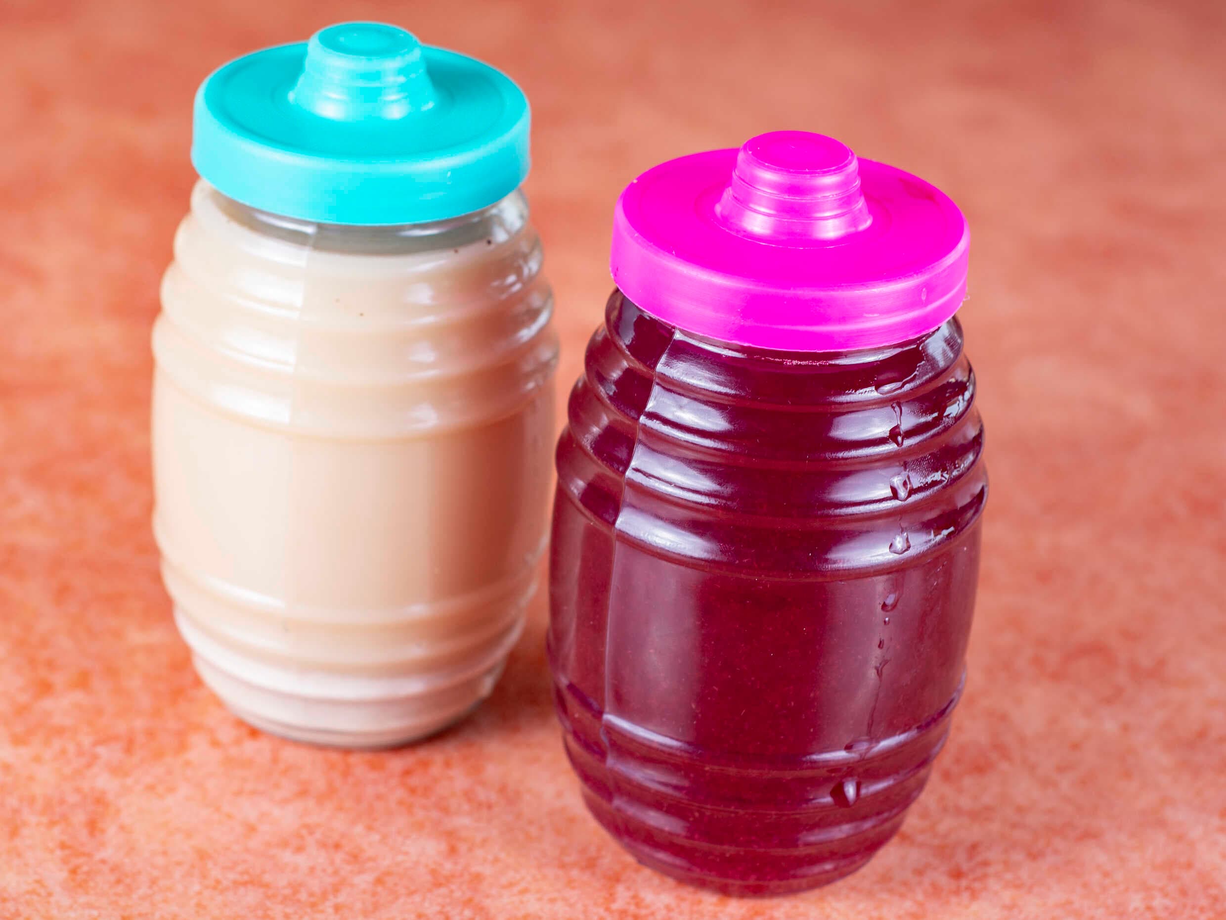 Agua de Jamaica con Guayaba