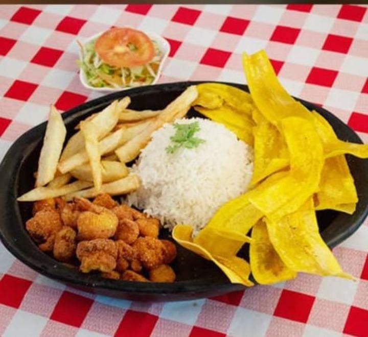Chuleta de Pescado Napolitana.