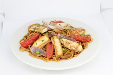 Tallarín Saltado de Pescado