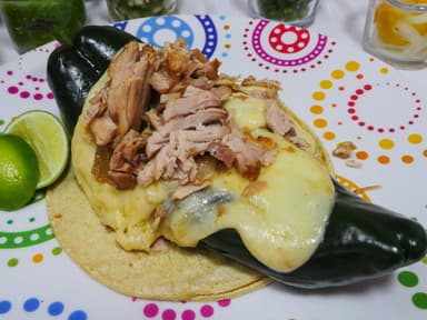 Chile Relleno de Carnitas