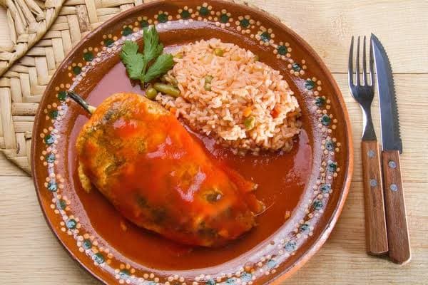 Chile Relleno en Jitomate