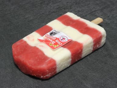 Paleta de Fresa con Queso