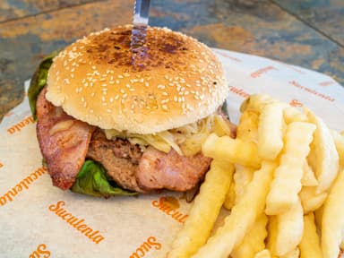 Hamburguesa Clásica