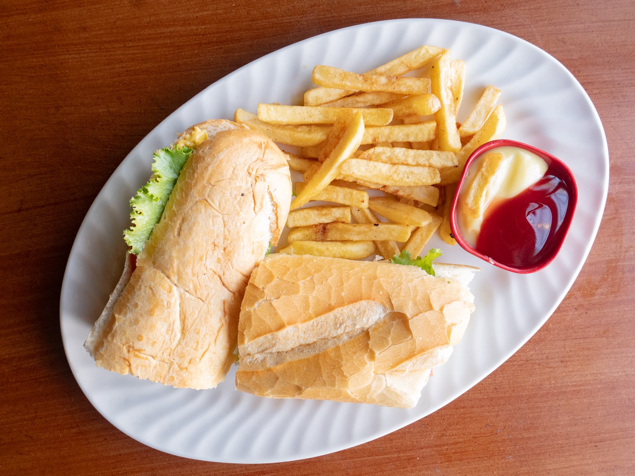 Sandwich + Papas Fritas