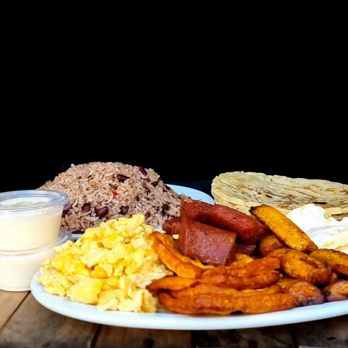 DESAYUNO A TU GUSTO