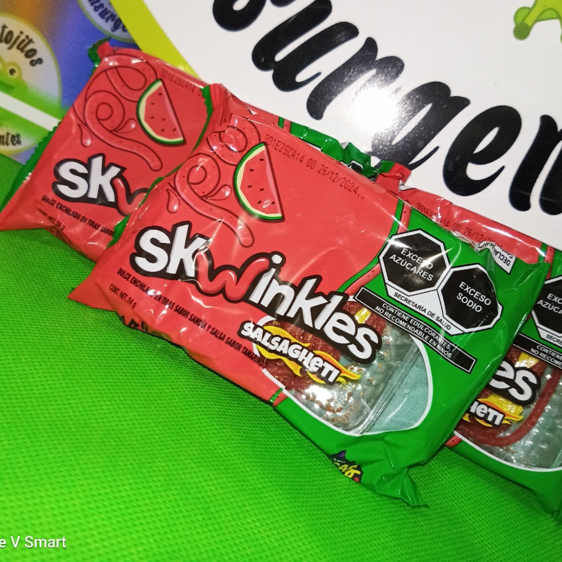Swinkles