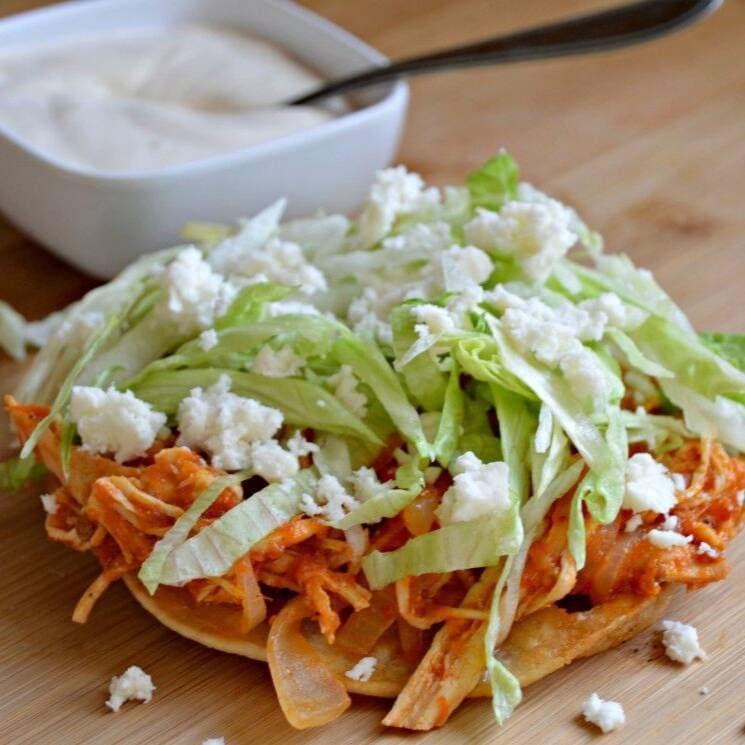 Tostada de Tinga