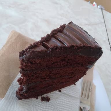 Rebanada de pastel chocolate (matilda)