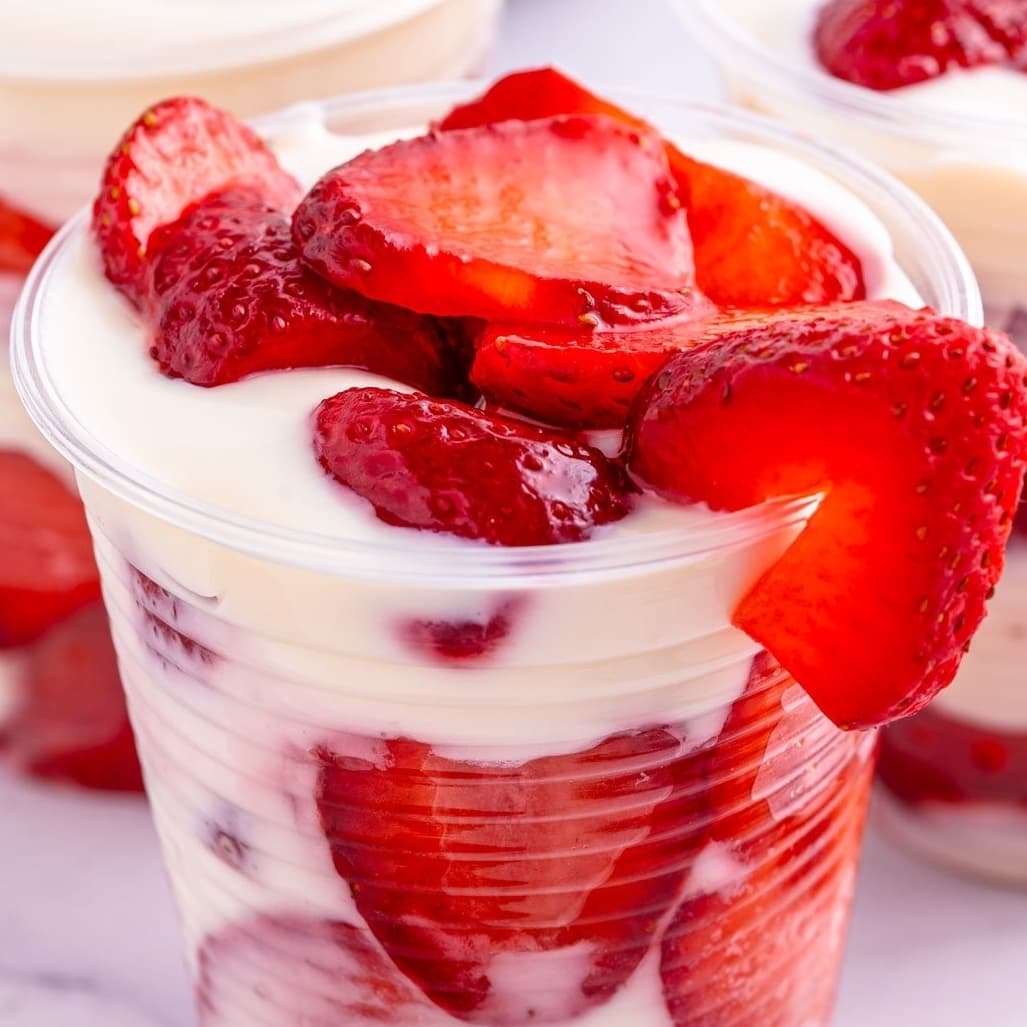 Martes de 3x2 en Fresas con Crema