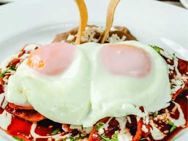 Chilaquiles Montados