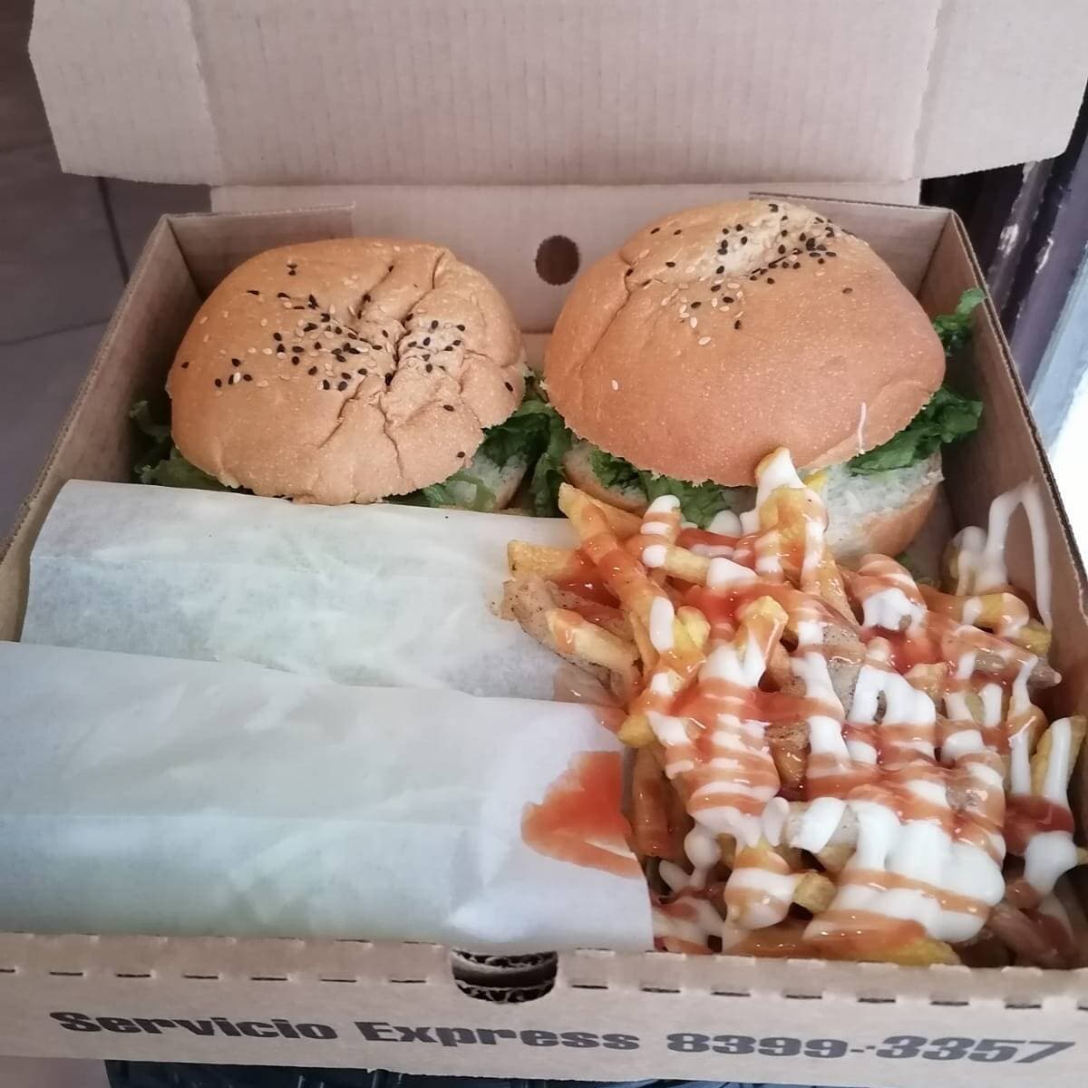 combo 5 + 2 Coca-Colas
