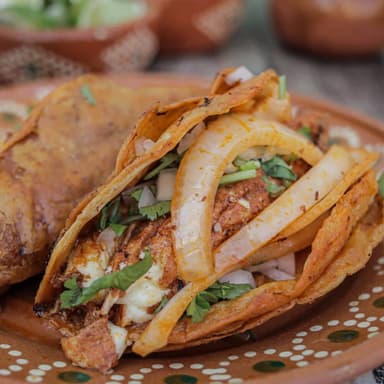 Taco Dorado de Birria