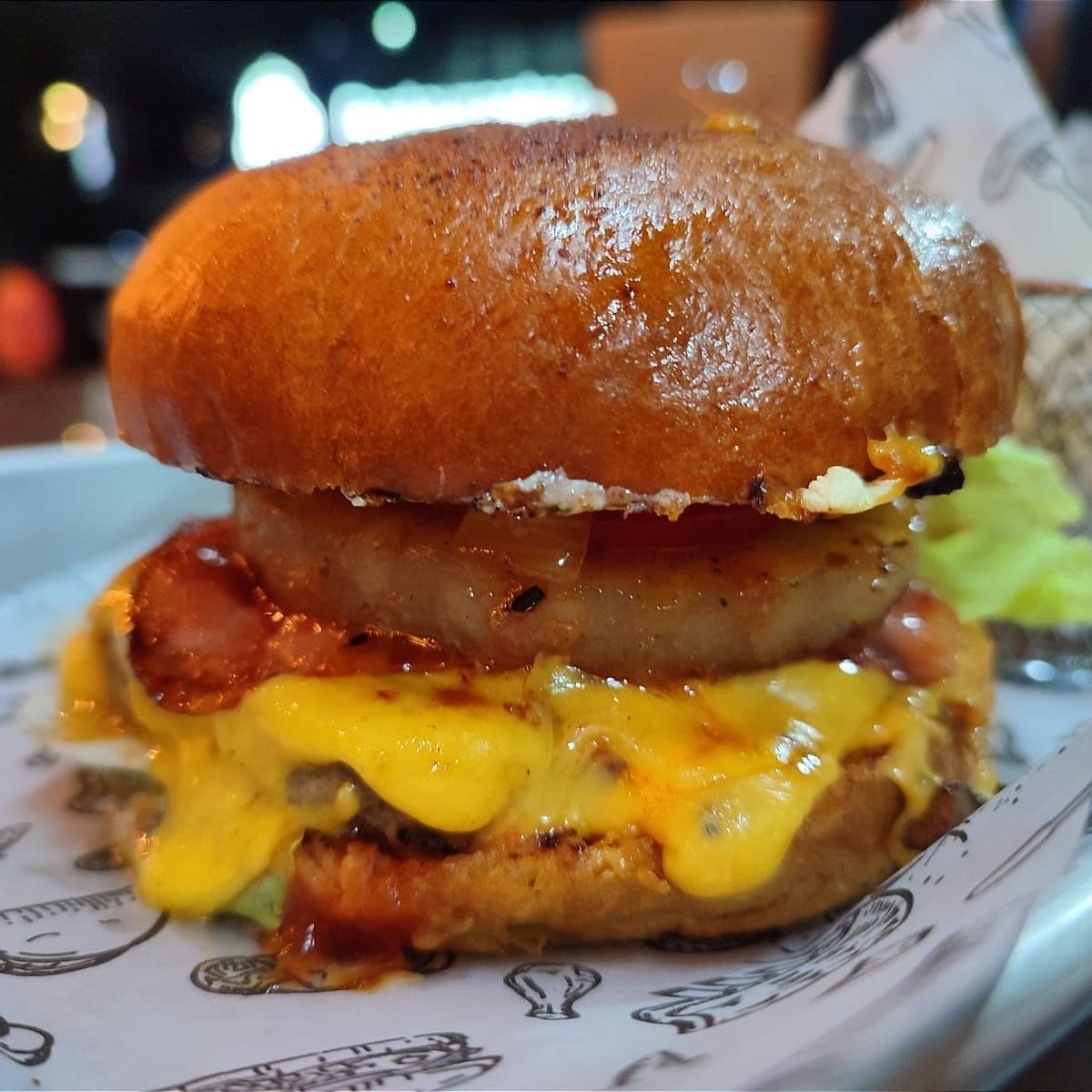 Hamburguesa Hawaiana con Papas