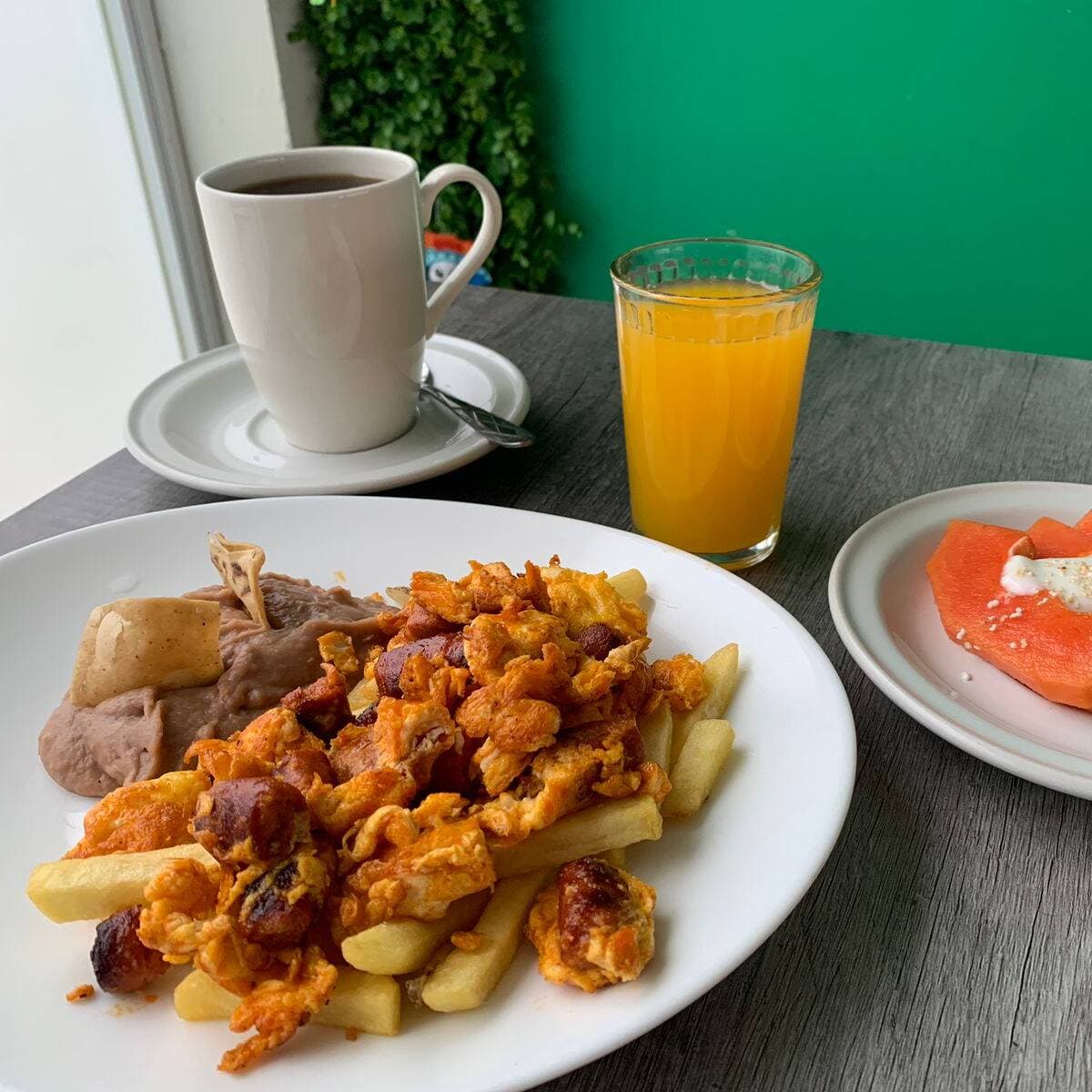 Huevos con Chistorra