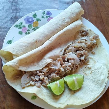 Taco Blando de Tasajo