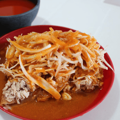 Orden de Chicharrón con Lengua Casera