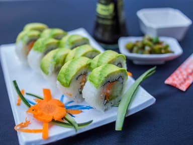 Sushi Frío Avocado Maki