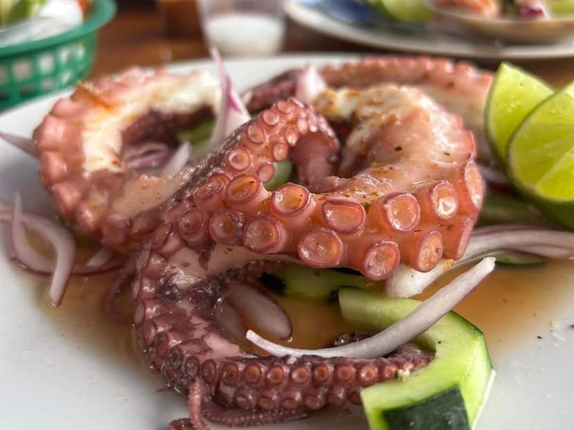 Mariscos Junior