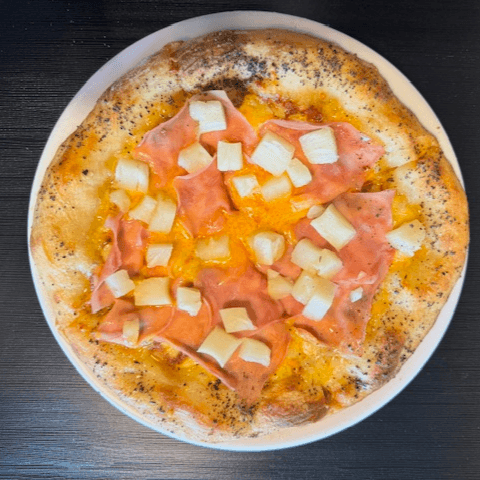 Pizza Ananas Mediana