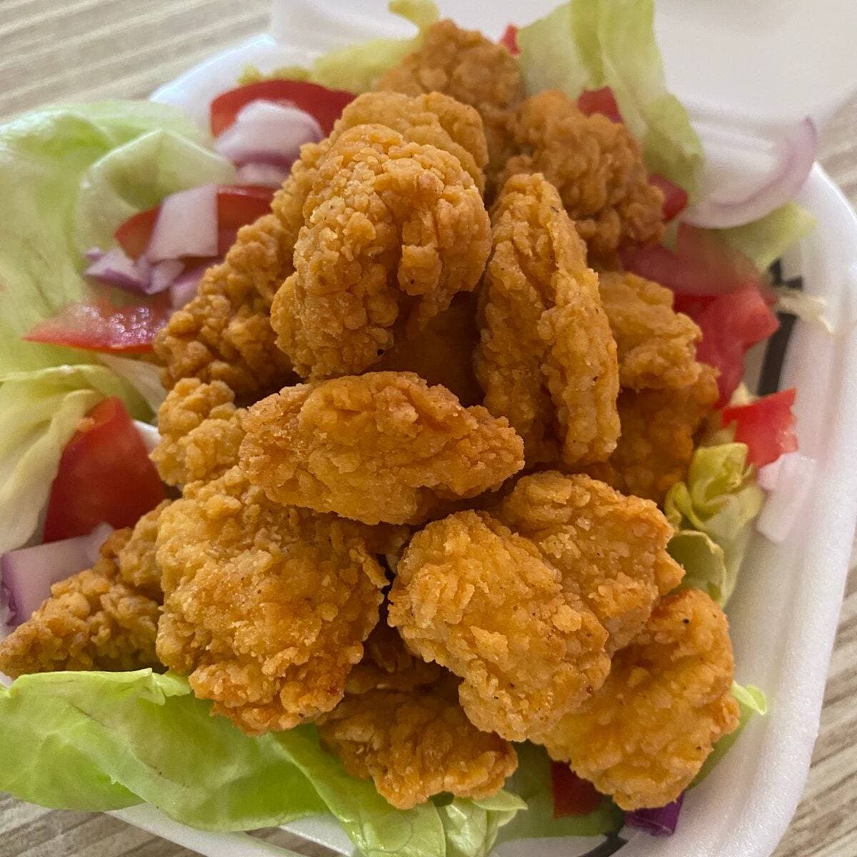 Ensalada de Boneless