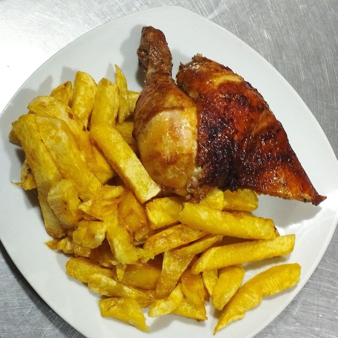 1/4 de Pollo a la Brasa