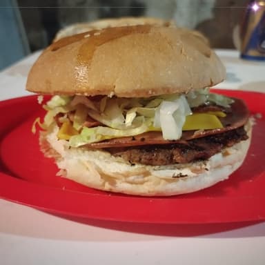 Hamburguesa con Tocino