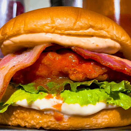 Chicken Bufalo Tocino Burger