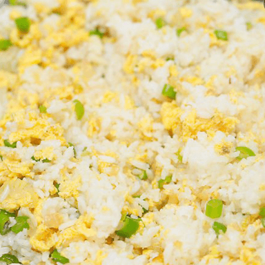 Arroz Frito con Huevo y Cebollín
