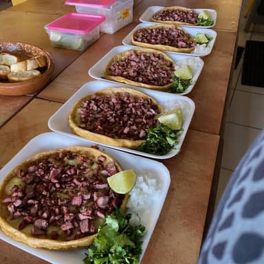 2 Pellizcadotas + Agua Medio