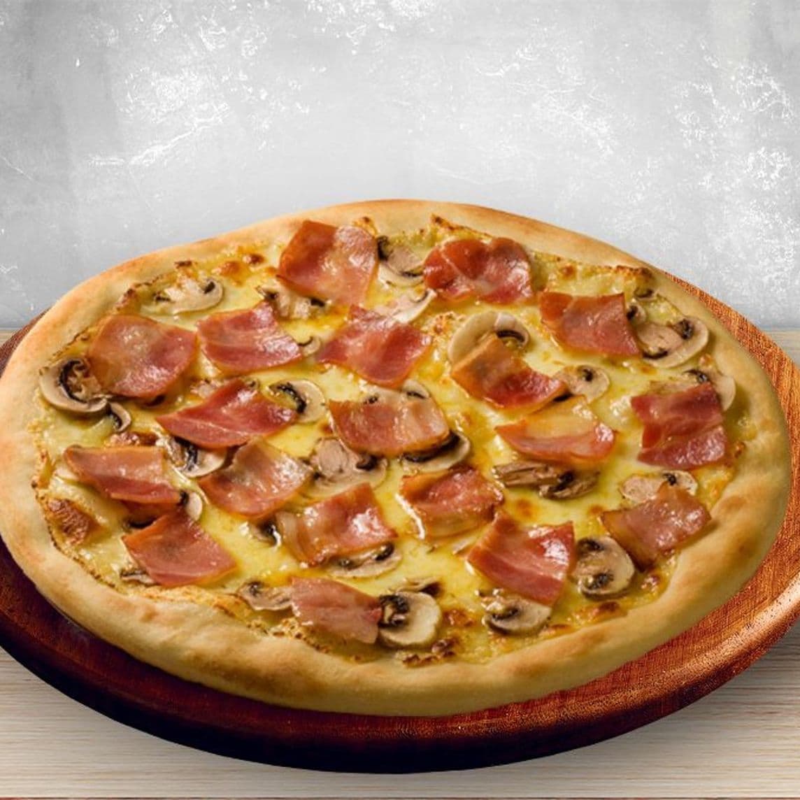 Delgada Carbonara Con Cebolla