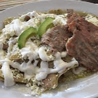 Chilaquiles con Cecina Enchilada