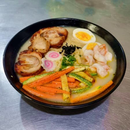 TONKOTSU RAMEN