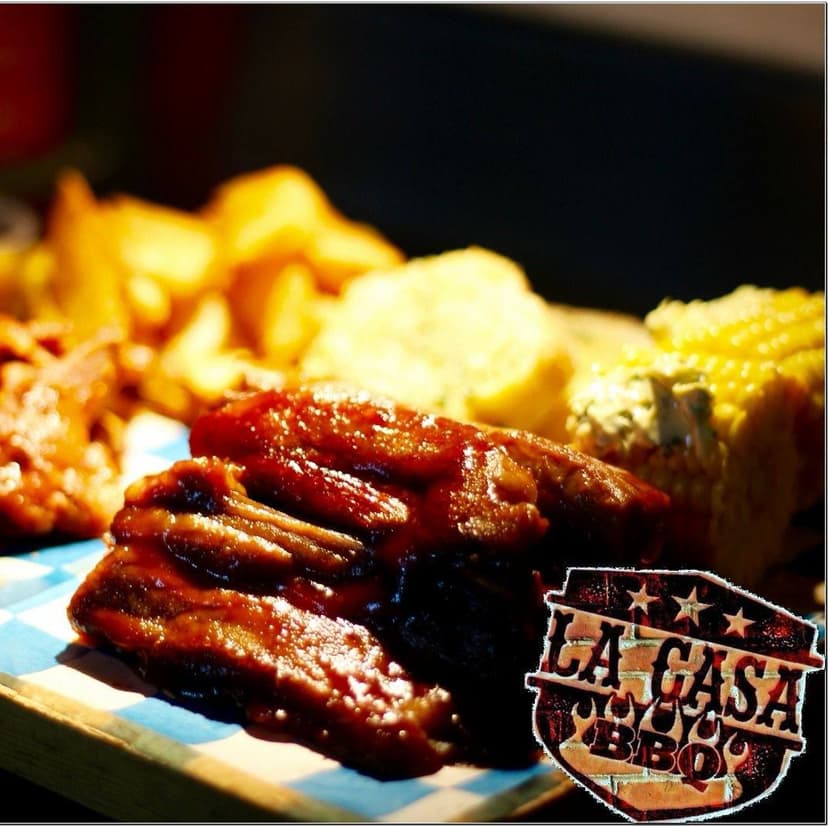 La Casa BBQ (El Camioncito Food Truck)